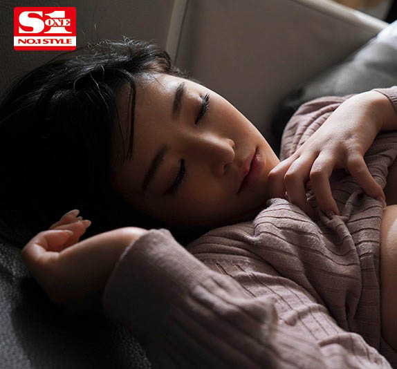 三宫つばき(三宫椿,Sannomiya-Tsubak)作品SSNI-984介绍及封面预览