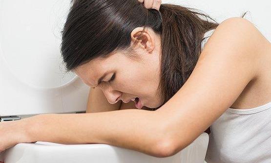 出现孕吐症状特别严重 推荐十个缓解孕吐的方法-八凡集